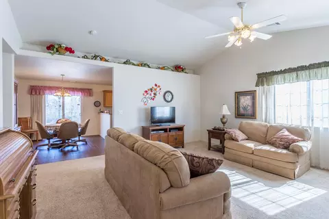3328 Oak St, Anderson, CA 96007 photo 5