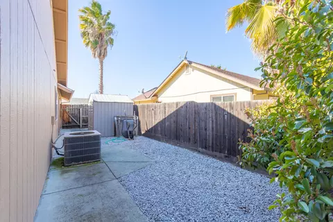 3328 Oak St, Anderson, CA 96007 photo 25