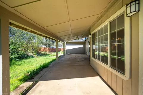 2292 Wicklow St, Redding, CA 96001 photo 22