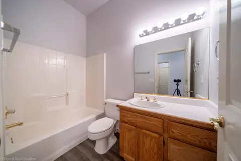 2292 Wicklow St, Redding, CA 96001 photo 19