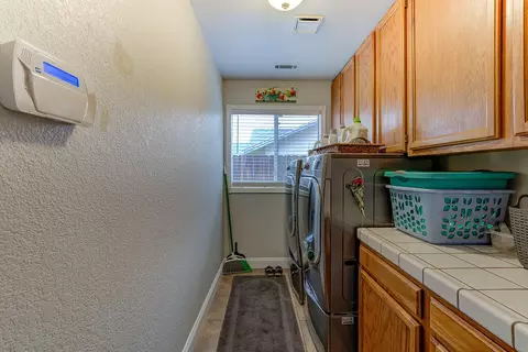 2223 Candlewood Dr, Redding, CA 96003 photo 26