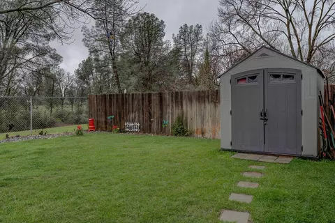 2223 Candlewood Dr, Redding, CA 96003 photo 25