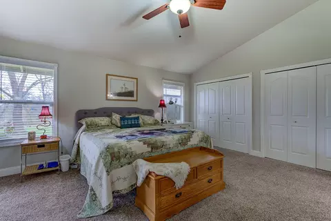 2223 Candlewood Dr, Redding, CA 96003 photo 18