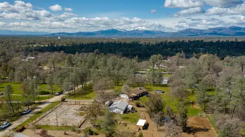 21164 El Toro Ln, Redding, CA 96003 photo 33