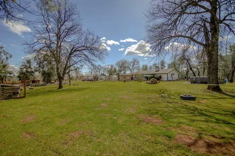 21164 El Toro Ln, Redding, CA 96003 photo 31