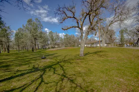 21164 El Toro Ln, Redding, CA 96003 photo 6