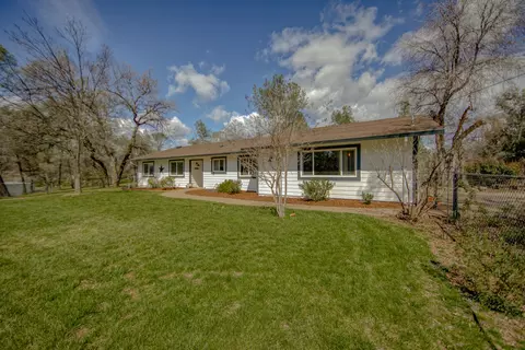 21164 El Toro Ln, Redding, CA 96003 photo 9