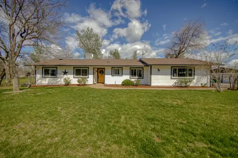 21164 El Toro Ln, Redding, CA 96003 photo 1