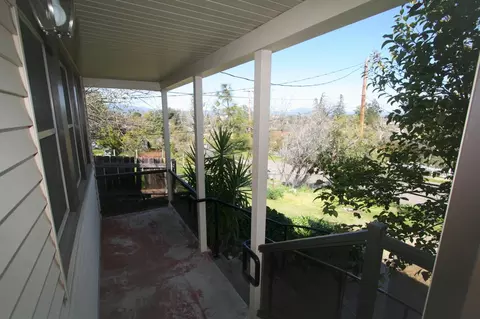 1570 Fig Ave, Redding, CA 96001 photo 8
