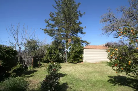 1570 Fig Ave, Redding, CA 96001 photo 12