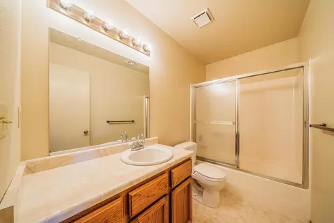 1703 Dakota Way, Redding, CA 96003 photo 17