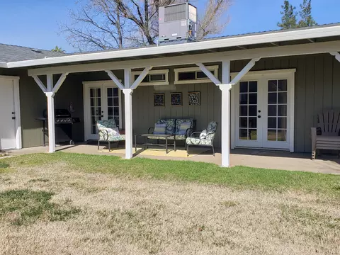 135 Danbury Dr, Redding, CA 96003 photo 7