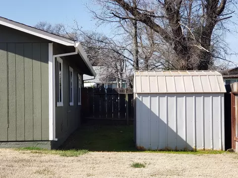 135 Danbury Dr, Redding, CA 96003 photo 6