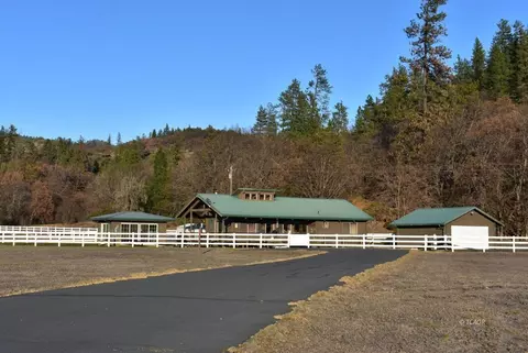 141 Garett Rd, Hyampom, CA 96046 photo 3