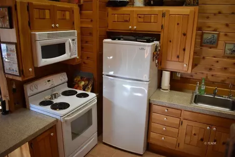 141 Garett Rd, Hyampom, CA 96046 photo 5