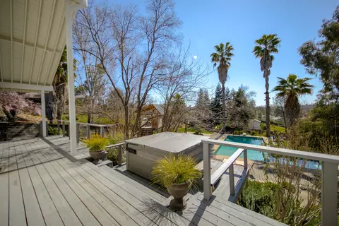 19135 Isles Ct, Redding, CA 96003 photo 34
