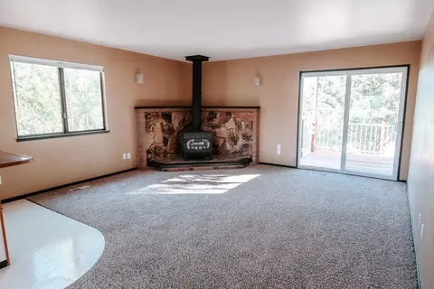 3323 Golden Heights Dr, Redding, CA 96003 photo 14