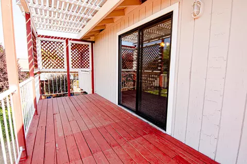 3323 Golden Heights Dr, Redding, CA 96003 photo 32