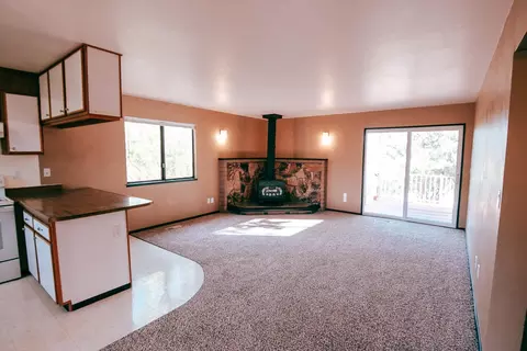 3323 Golden Heights Dr, Redding, CA 96003 photo 12