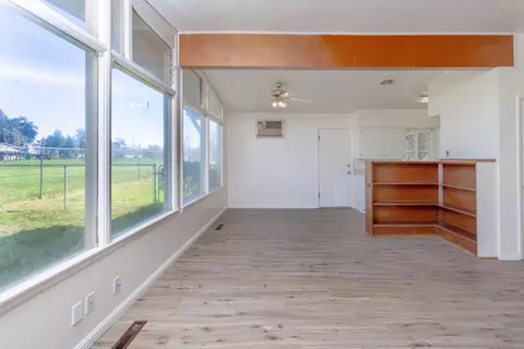 6945 Skyway St, Redding, CA 96002 photo 6