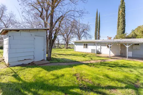 6945 Skyway St, Redding, CA 96002 photo 19