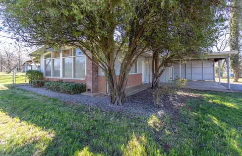6945 Skyway St, Redding, CA 96002 photo 14