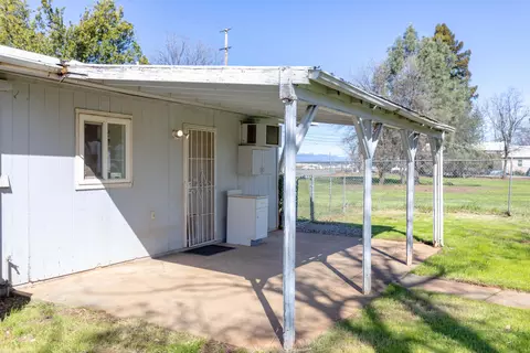 6945 Skyway St, Redding, CA 96002 photo 16