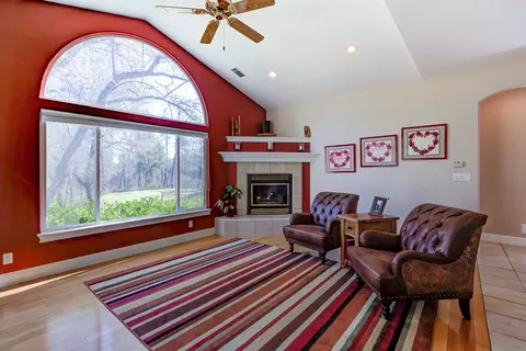 10127 Tilton Mine Rd, Redding, CA 96001 photo 8