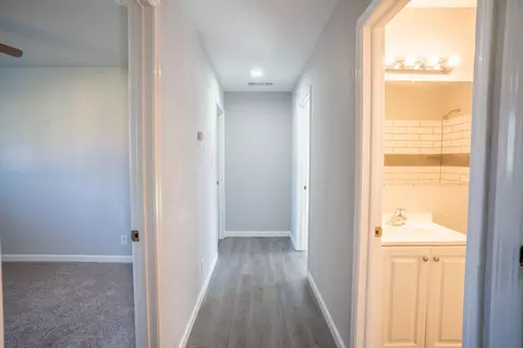 18564 Old Oasis Rd, Redding, CA 96003 photo 9