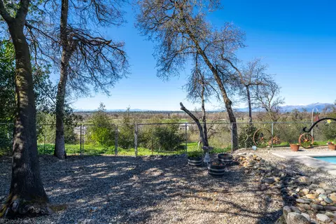 6868 Tucker Ln, Redding, CA 96002 photo 30