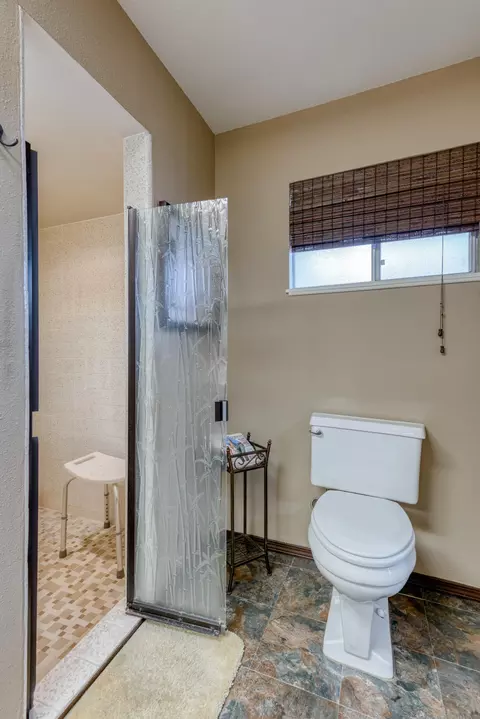 139 Village Dr, Redding, CA 96001 photo 24