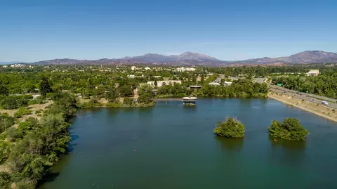 139 Village Dr, Redding, CA 96001 photo 4