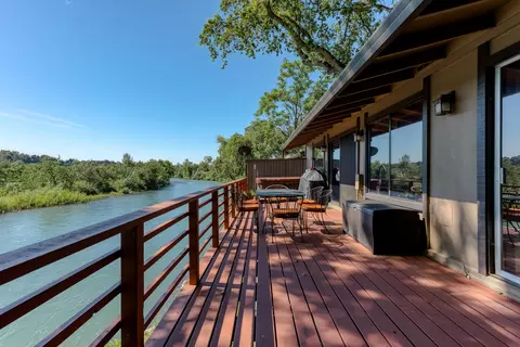 139 Village Dr, Redding, CA 96001 photo 1