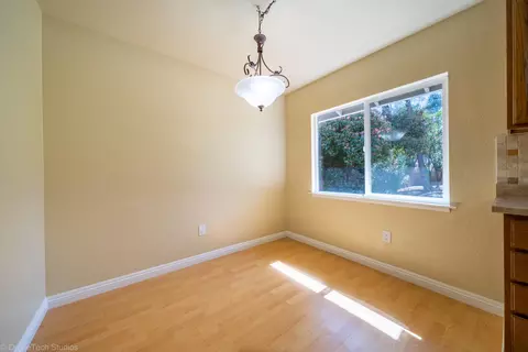 1189 Dominion Dr, Redding, CA 96002 photo 14