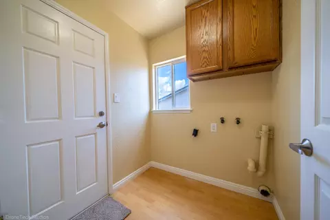 1189 Dominion Dr, Redding, CA 96002 photo 17