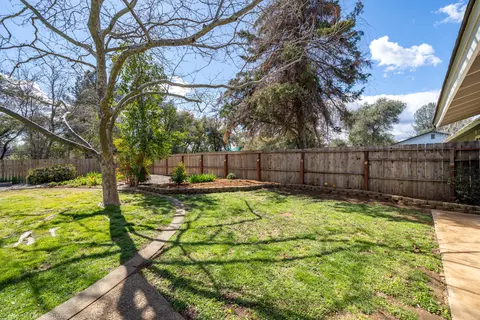1189 Dominion Dr, Redding, CA 96002 photo 36