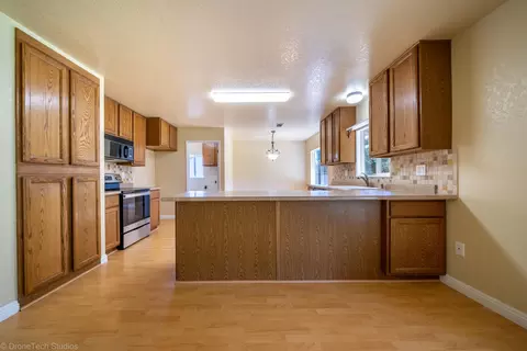 1189 Dominion Dr, Redding, CA 96002 photo 10