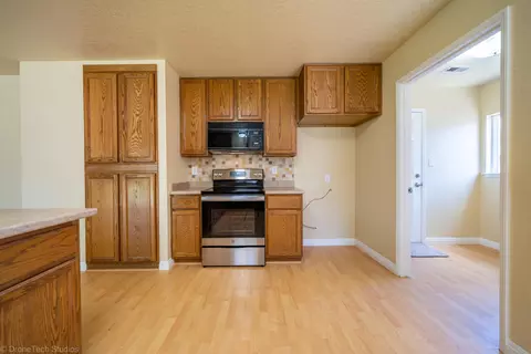 1189 Dominion Dr, Redding, CA 96002 photo 15