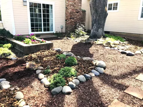 20255 Oahu Pl, Redding, CA 96003 photo 4