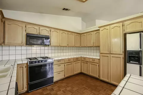 6388 Hemlock St, Redding, CA 96001 photo 27