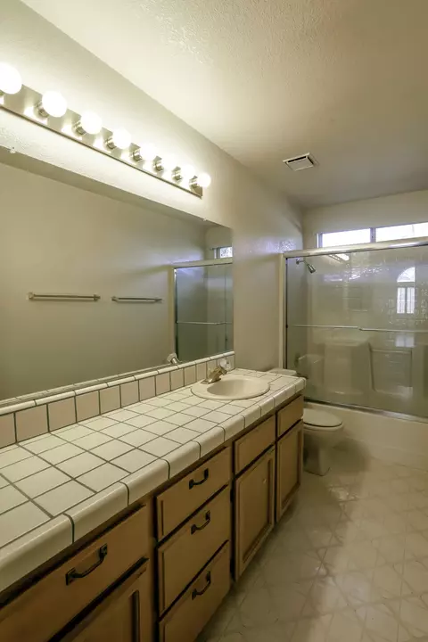 6388 Hemlock St, Redding, CA 96001 photo 32