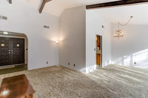 4831 Alta Rico Dr, Redding, CA 96002 photo 4
