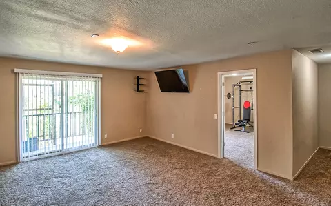 2400 Howard Dr, Redding, CA 96001 photo 40