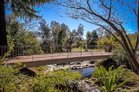 2400 Howard Dr, Redding, CA 96001 photo 10