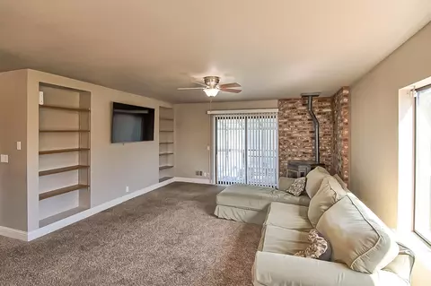 2400 Howard Dr, Redding, CA 96001 photo 18
