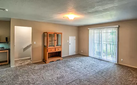 2400 Howard Dr, Redding, CA 96001 photo 42