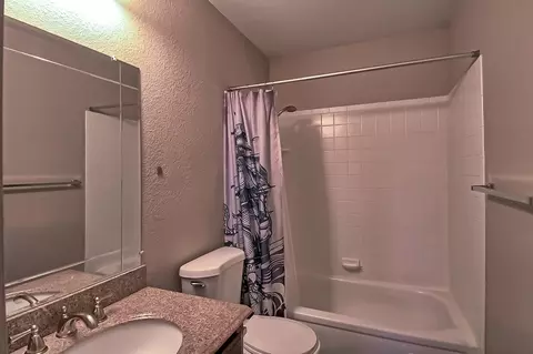 2400 Howard Dr, Redding, CA 96001 photo 36