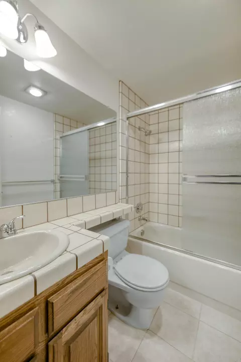 225 Ridgetop Dr #114, Redding, CA 96003 photo 22