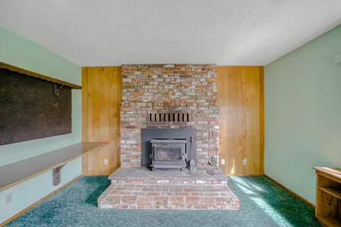 6899 Riata Dr, Redding, CA 96002 photo 9