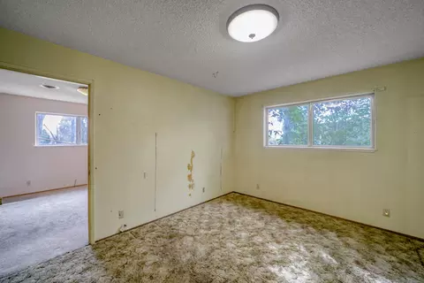 6899 Riata Dr, Redding, CA 96002 photo 13